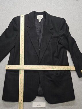 Jacqueline Ferrar Petite Black Wool Blazer 14P Gold Crest Buttons